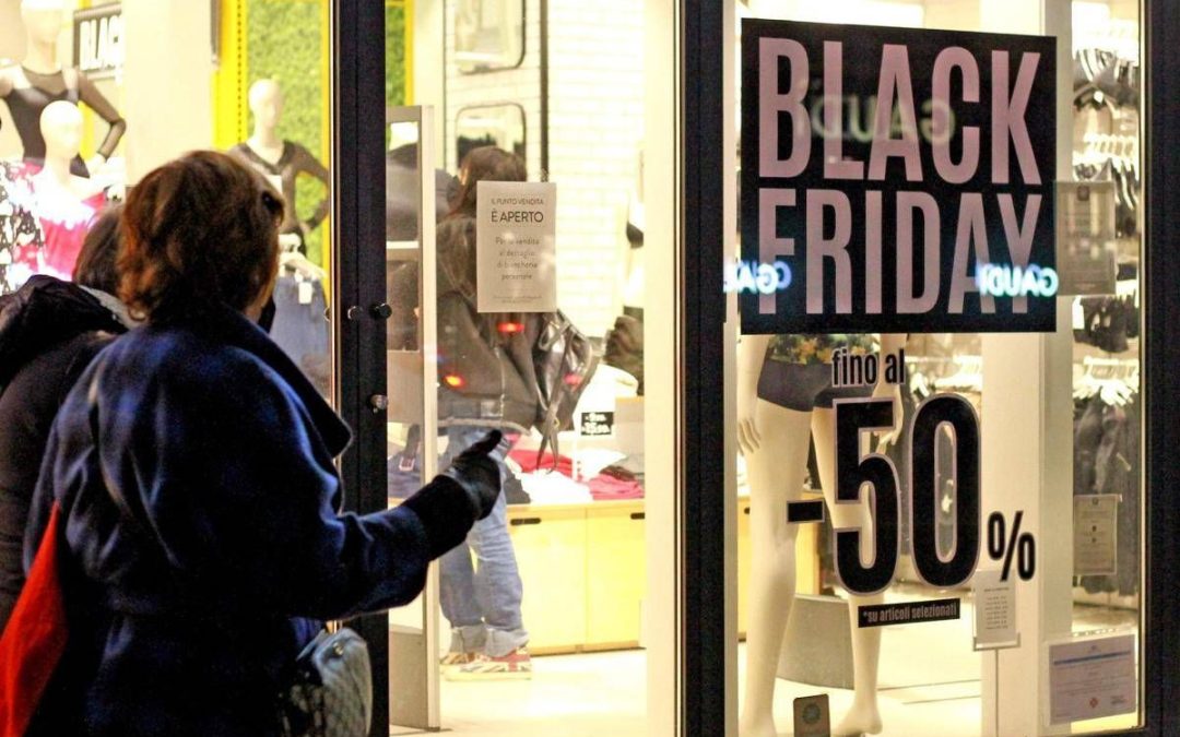 Cosa succede al cervello durante il Black Friday? La scienza svela perché compriamo troppo