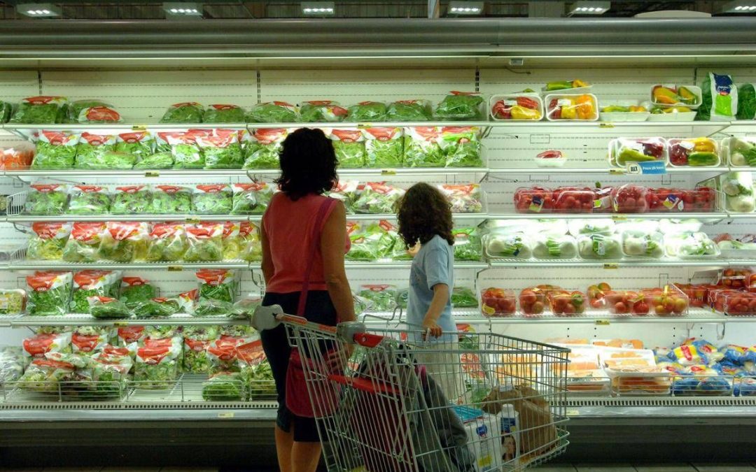 Epatite A, le regole a tavola per evitare rischi