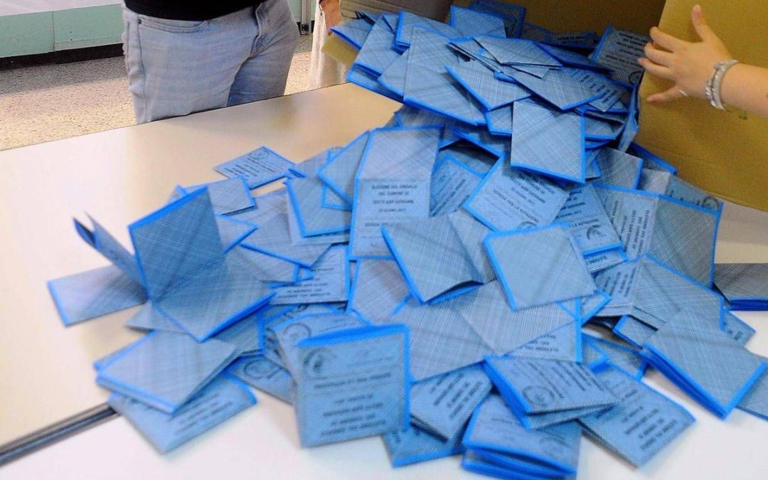 “Rischio morte più alto per chi non va a votare”, lo studio ‘boccia’ l’astensione