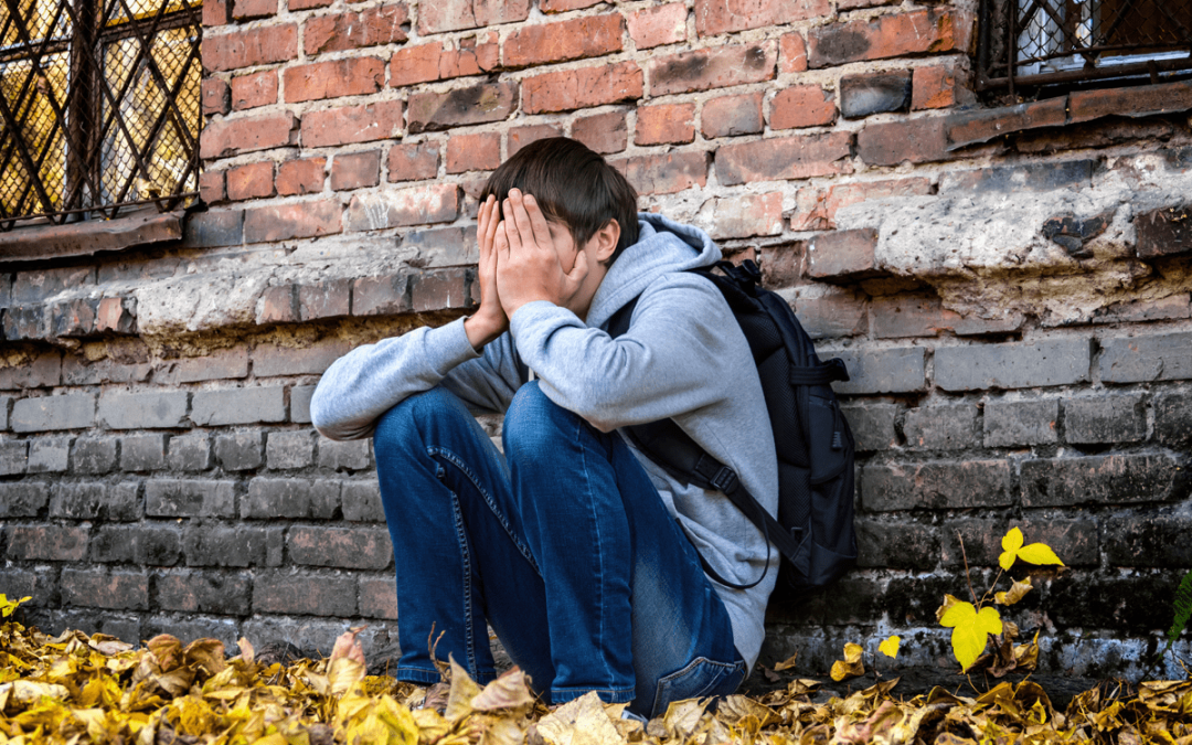 Dissociazione, il meccanismo (di difesa) che colpisce sempre più adolescenti