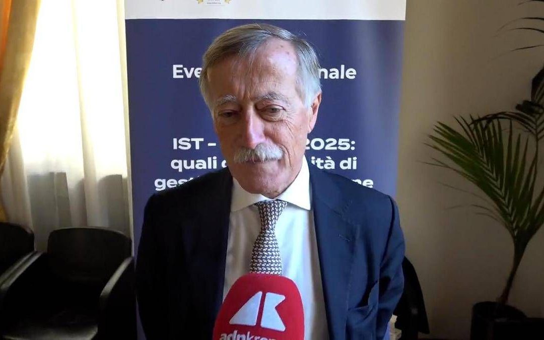 Andreoni (Simit): “Farmaci long acting nuovo fattore per trattamento Hiv”