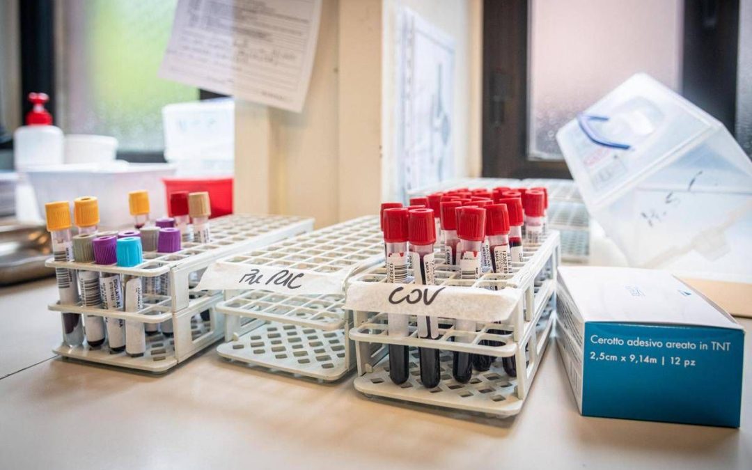 Medicina di laboratorio, ‘un semplice esame per scoprire in anticipo le patologie’