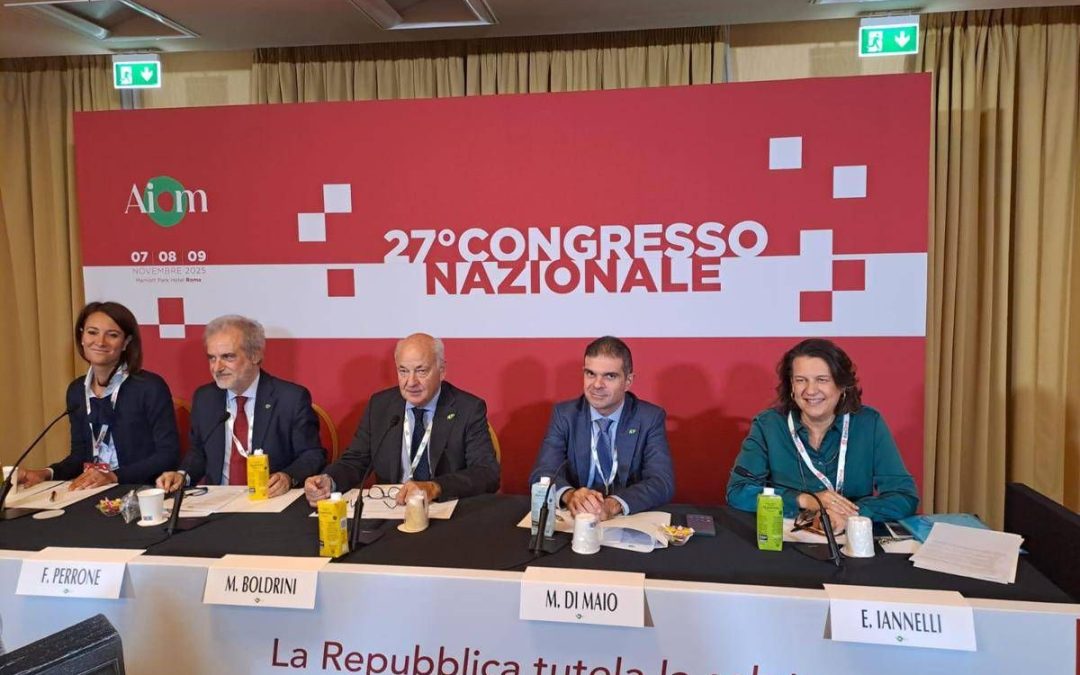 Tumori, Aiom: “16% donne costrette a lasciare il lavoro dopo la diagnosi”