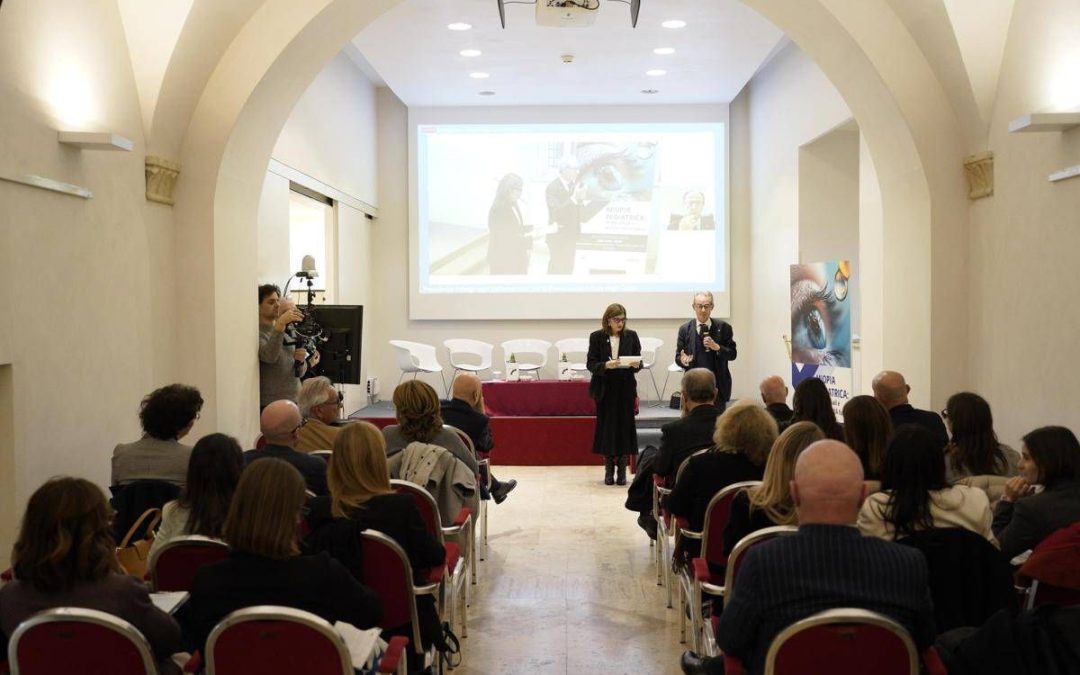 Salute, miopia pediatrica in aumento: esperti a confronto su prevenzione e cura