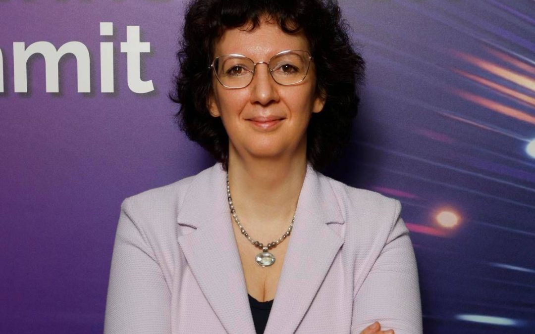 Salute: Laura Borgna (Santen Italy) “la visione come valore: innovazione, responsabilità e centralità della persona nell’oftalmologia globale”