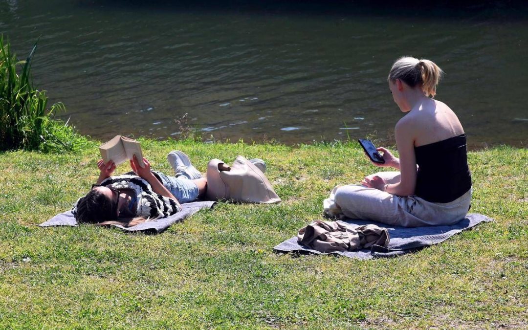 Caldo allenta la morsa sull’Italia, oggi solo una città da bollino arancione