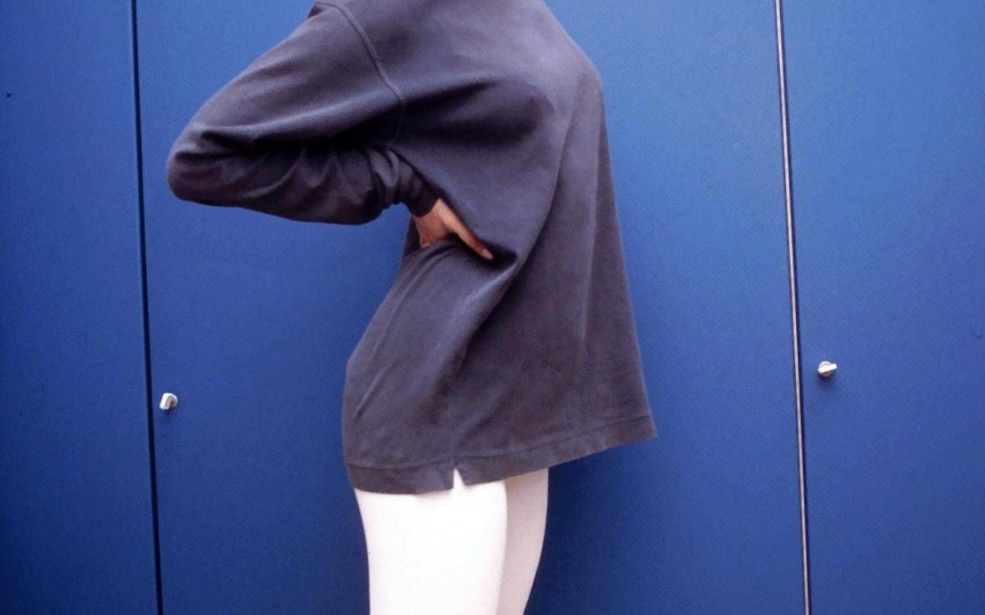 Sciatica, quando il nervo più lungo del corpo decide di farsi sentire (e come rimetterlo al suo posto). Il punto con gli specialisti